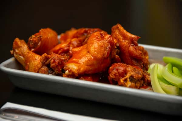 Buffalo Wings Catering Menu Broadway Slice Pizza