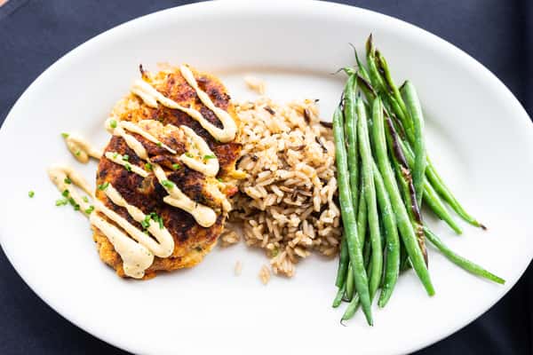 Maryland Jumbo Lump Crab Cakes