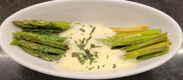 - Seared Aspargus
