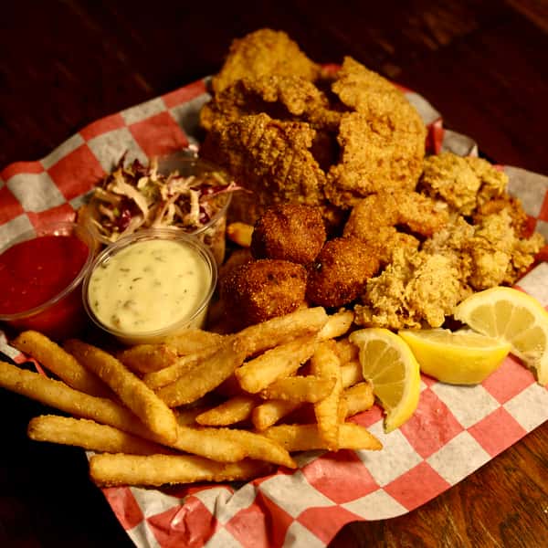 "What's in the Net" Seafood Platter