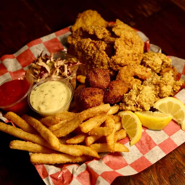 "What's in the Net" Seafood Platter