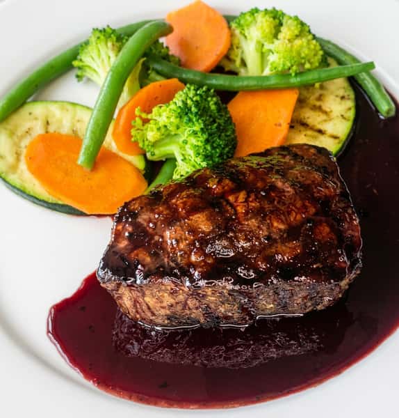 Filete Con Salsa De Fresa