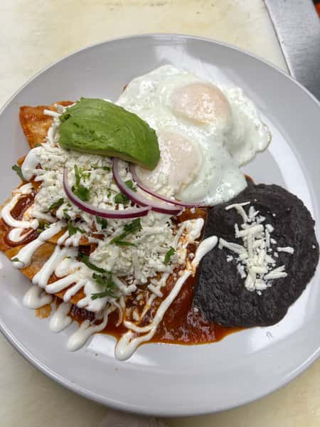chilaquiles huevo
