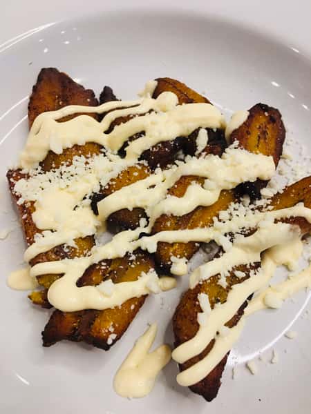 Platanos con Crema y Queso