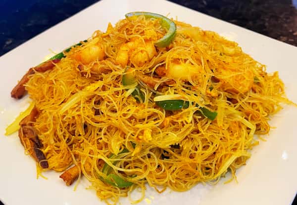 Malaysia style Stir-Fried Rice Noodle (星洲炒米粉)