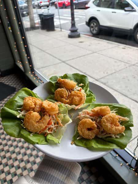 Seasonal Popcorn Shrimp App
