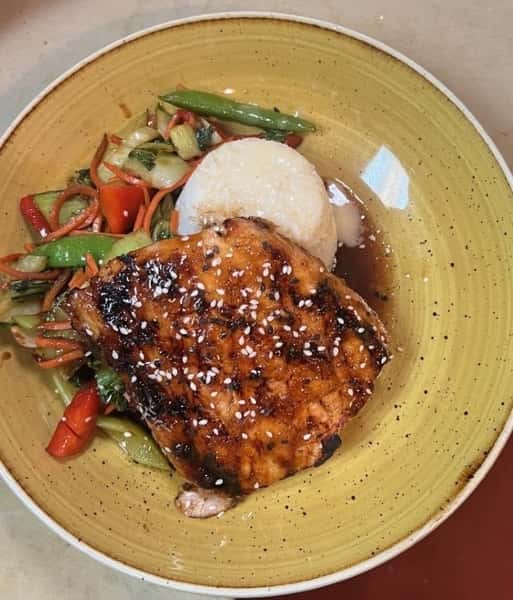 Grilled Seasonal Salmon