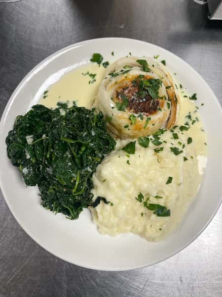 GreySole Entrée
