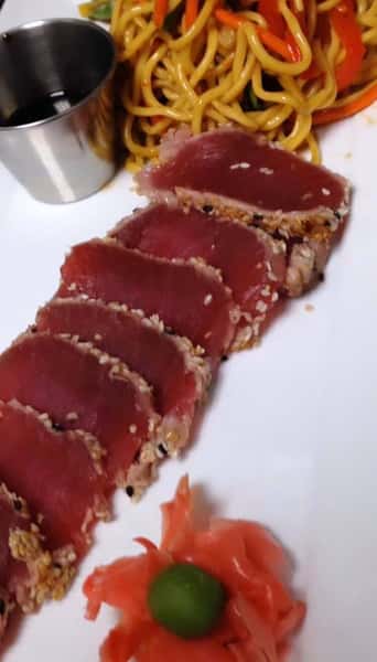 Tuna Sashimi Lunch
