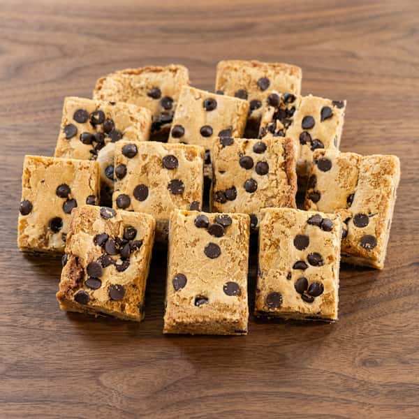 Chocolate Chip Blonde Brownies - Catering