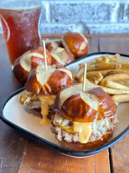 Bratwurst Sliders