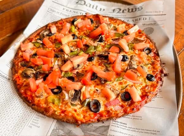 Lisa C's Veggie Pizza 10" Cauliflower