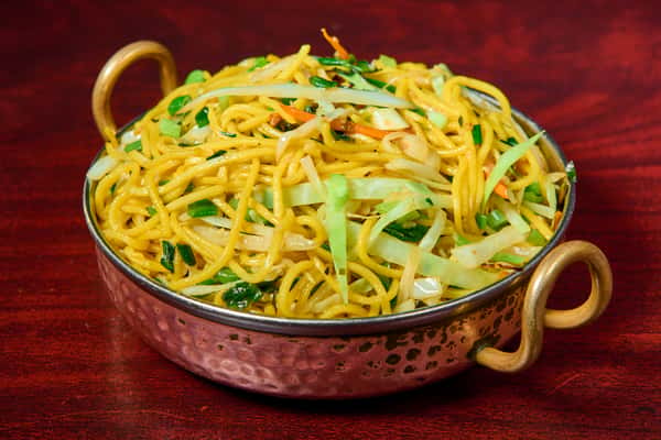 Veg Hakka Noodles