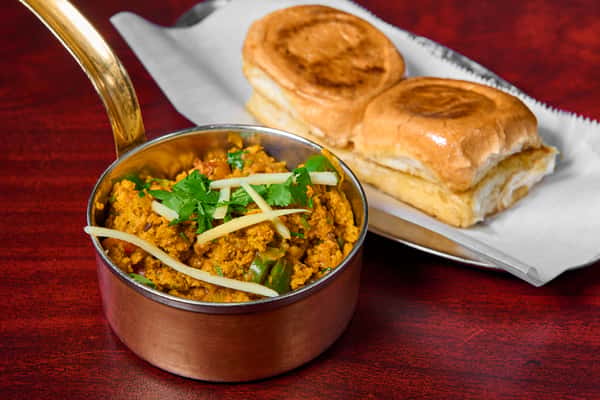 Murgh Khurchan Pav