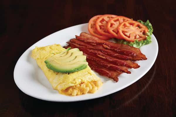 THICK CUT BACON AND MAC OMELET 