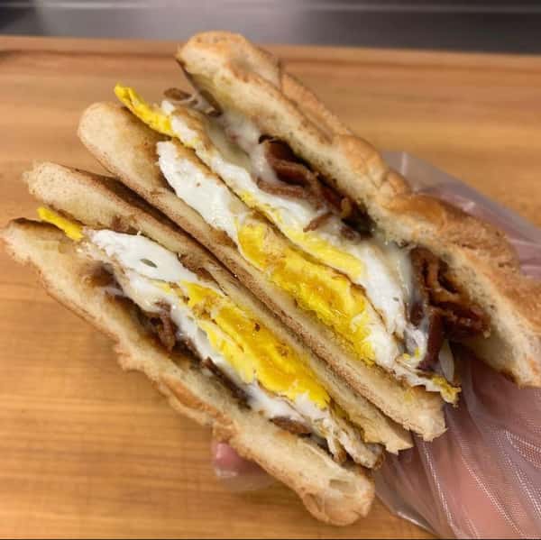 BACON EGG & CHEESE