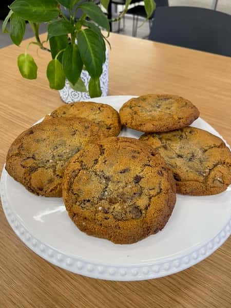 Brown Butter Chocolate Chip Cookie