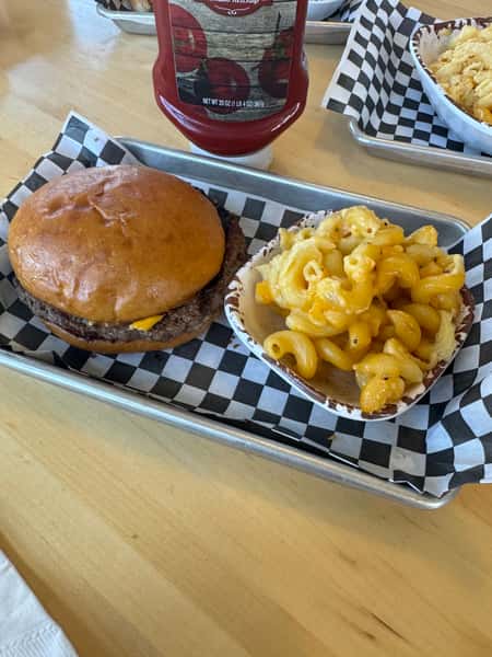 Kids Cheeseburger
