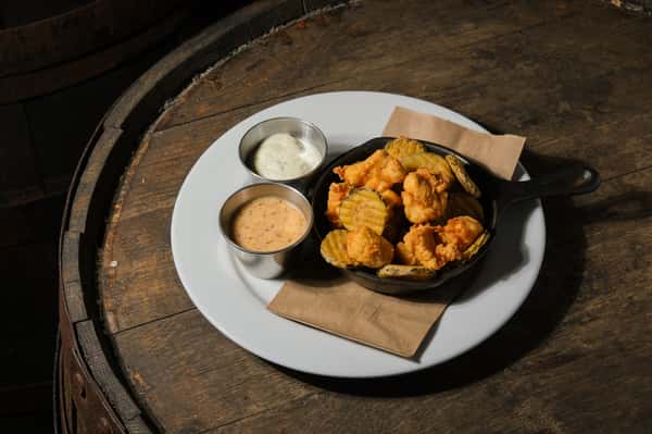 Southern Fried Popcorn Chicken & Pickles
