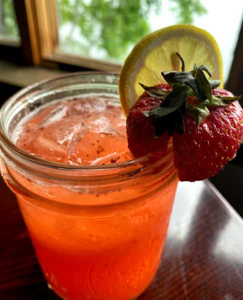 Cucumber Strawberry Lemonade