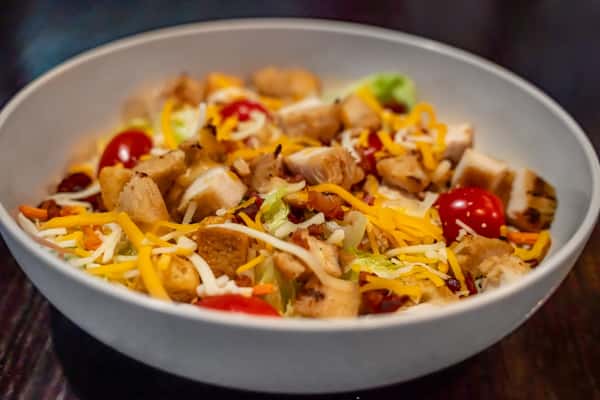 Clicks Classic Salad