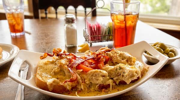 chicken-and-gravy-toast_enhanced.png