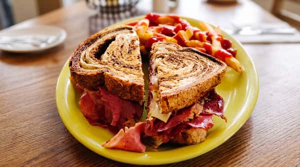 reuben-sandwich_enhanced.png