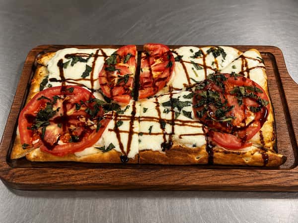 Mozzarella & Tomato Flatbread