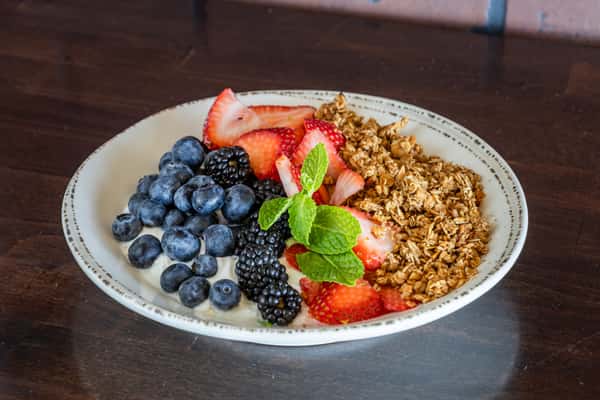 Granola Parfait