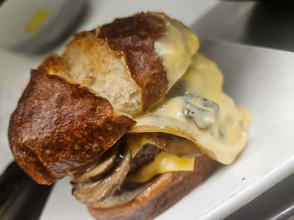 Tavern Signature Cheese Burger
