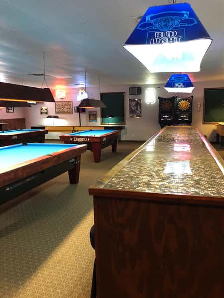 pool tables with lighting
