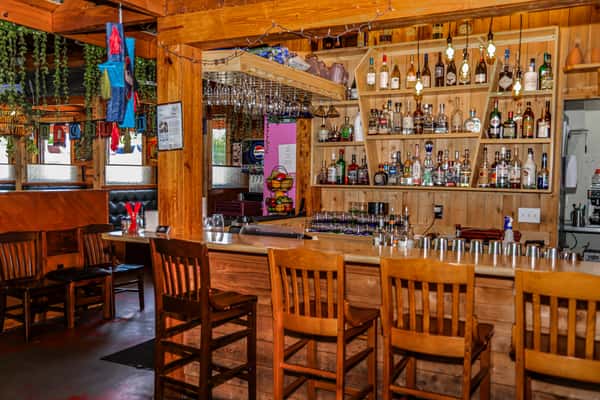 bar