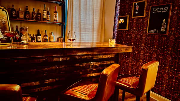 Whiskey Bar