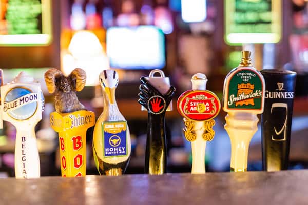 bar taps
