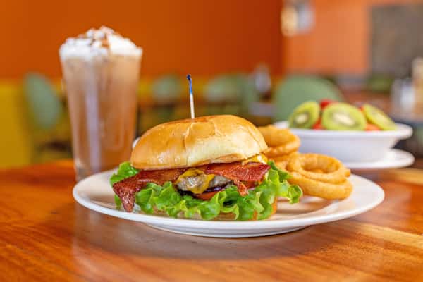 Classic Bacon Cheese Burger