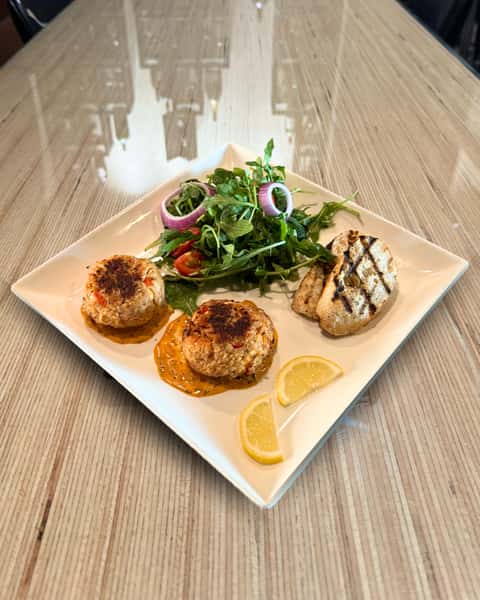 Ana's Lobster Cakes