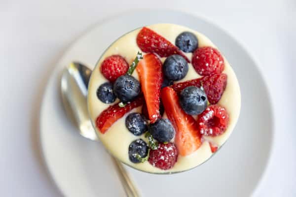 Zabaglione con frutti del bosco
