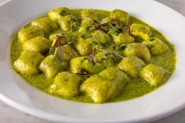 gnocchi al pesto