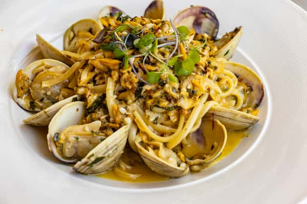 Linguine con Vongole