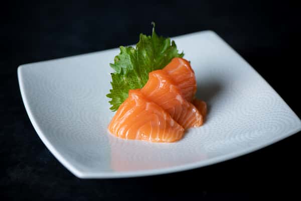 Sake (Salmon): Sashimi