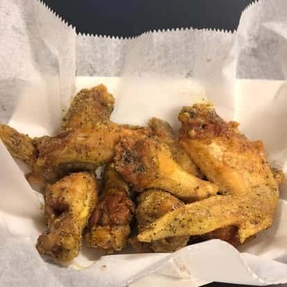 Kelley's Kickin Chickin Food