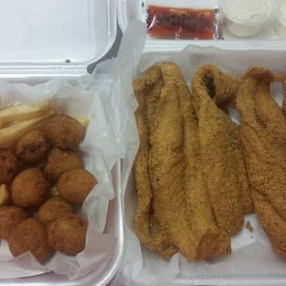 Kelley's Kickin Chickin Food