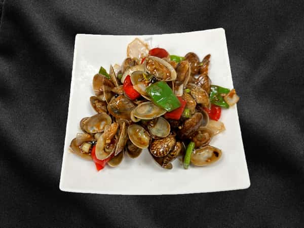 134 Sautéed Clams with Black Bean Sauce