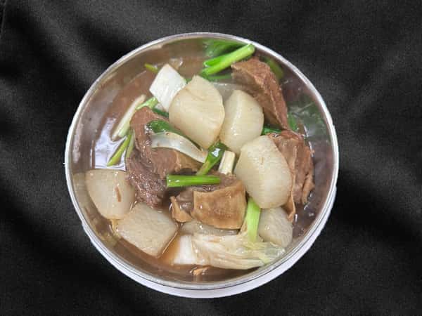 222. 蘿蔔牛腩煲 / Braised Beef Brisket w/ White Radish Pot