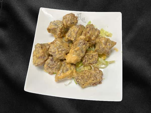 鹹蛋黃金沙骨 / Golden Salted Egg Yolk Pork Ribs