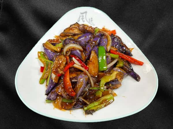 198 Eggplant with Garlic Sauce