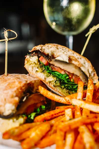 Portobello_Caprese_Sandwich