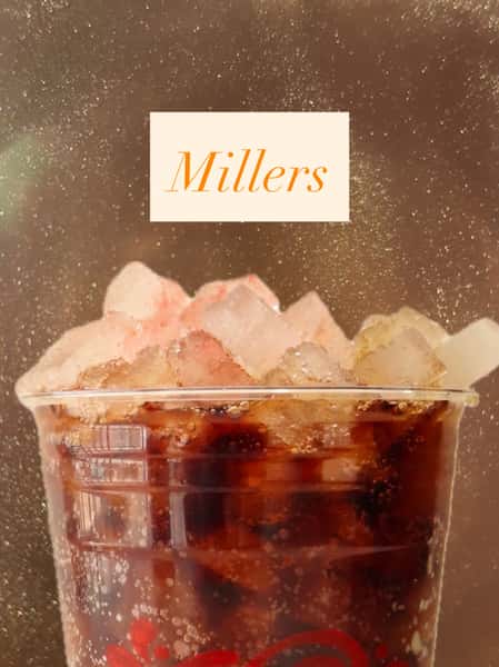 DOTW! Millers! Pepsi, grenadine, vanilla, and gold edible glitter. Can be made diet and sugar free! VIP link in bio for the password