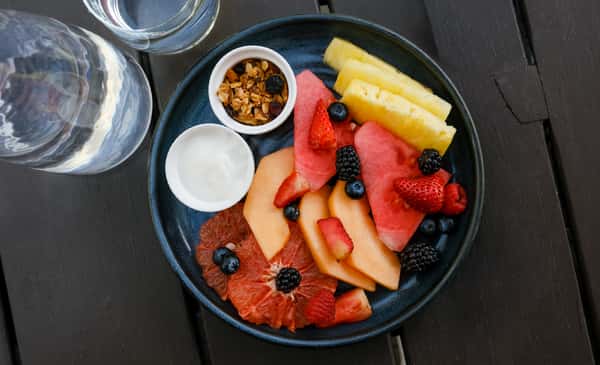 Seasonal Fruit Plate