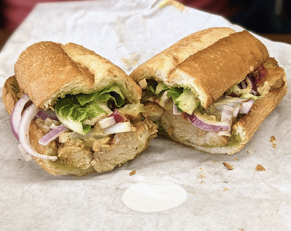 Pan con Pollo (Chicken Sandwich)